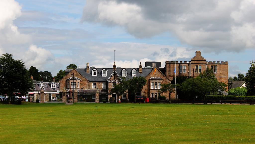 Huntly Arms Hotel Aboyne Dış mekan fotoğraf